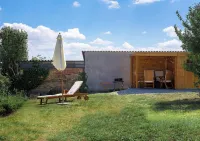 SEVEN PINES HOLIDAY HOUSE FOR HIDEAWAY Hotels in 