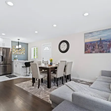 Charming 3BR/2BA Retreat in Villa Park – Comfort, Space & Convenience!