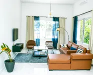 Appartement Rénové à 2 min de Kin Plaza Rotana Hotels in 