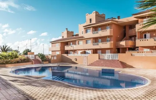 First Line Apartment Hotels in Guimar