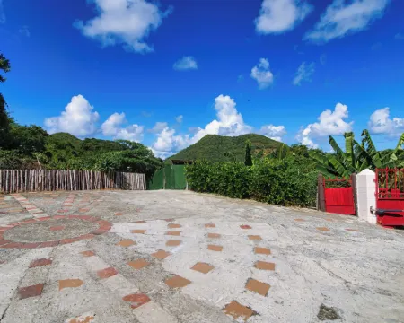 トロピック ヌック コリンスのホテル