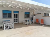 Independent apartment with sea view, Mancaversa Hotels in Taviano