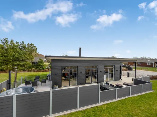 "Gela" - 1.3km to the Fjord