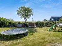 "Veronica" - 700m from the Sea