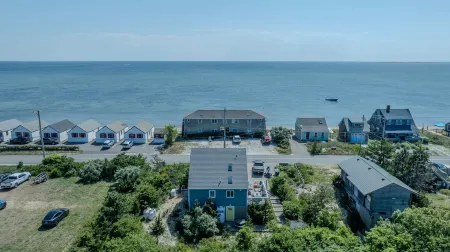 Dazzling Bay Views and Hot Tub - Charming Water-View Escape