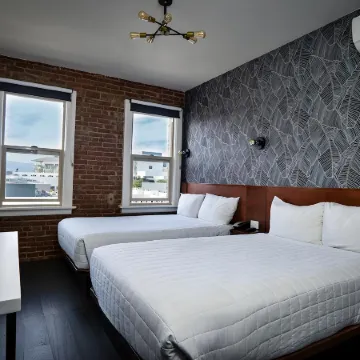 H by H Hospitality Отели рядом с достопримечательностью «Кореатаун»