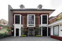 Cove la Maison Hotels near Pondok Indah