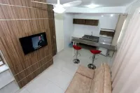 Lacqua DiRoma - V Com Roupas de Cama Incluso