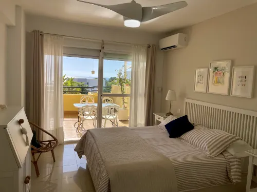 Precioso apartamento cerca de Marbella con vistas y playa - Hot Tub