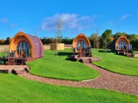 Glamping Pod in Yorkshire Wolds Countryside