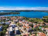 Family-friendly apartment with sea view - Ocean View