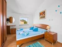 Family-friendly apartment with sea view - Ocean View