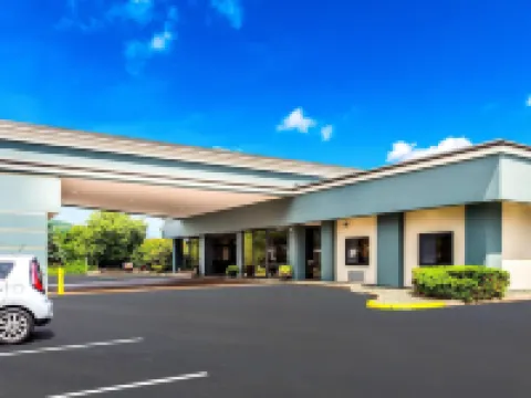 Quality Inn Oneonta Cooperstown Area Hotels in Oneonta