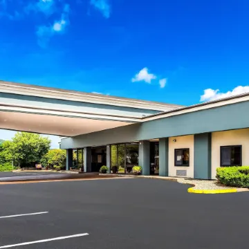 Quality Inn Oneonta Cooperstown Area