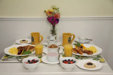 Olallieberry Inn Bed and Breakfast Отели в г. Сен-Луи Обиспо