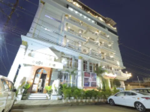 Balkrishna Palace Hotels in Koraput