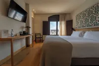 Hotel Estepona Plaza Hotels in Estepona