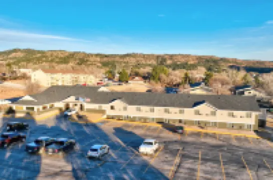 Super 8 by Wyndham Hot Springs Hotels in 