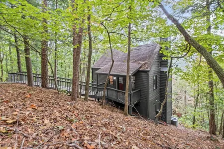 Rustic Charm with a Mountain View