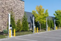 Hotel Canandaigua, Tapestry Collection by Hilton - parking
