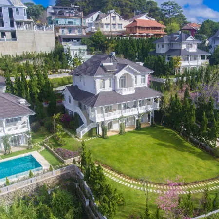 RANG DONG VILLAS