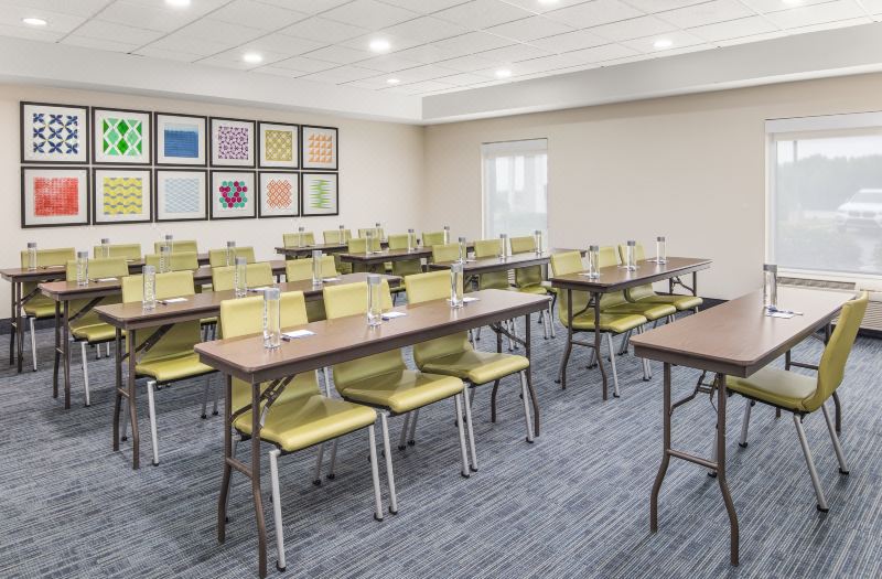 Holiday Inn Express & Suites Greenville-Spartanburg(Duncan) by IHG photo 3