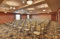 Holiday Inn Express & Suites ALTUS by IHG - 3-Star