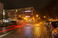 Dormero Hotel Plauen - parking