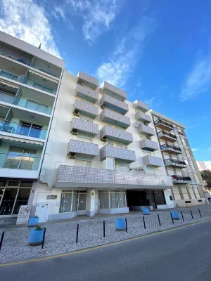 Sweet Apart T1 - Free Wifi - 4pax c/ Varanda - 150m da Praia