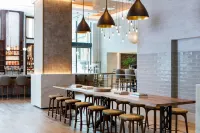 金普頓阿拉斯酒店