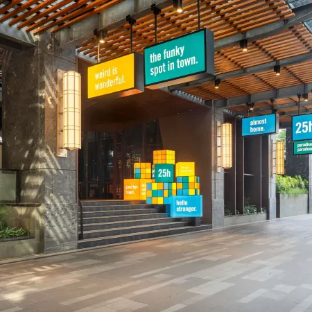 25hours Hotel Jakarta The Oddbird