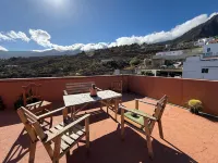 Alojamiento Vacacional Madre Amada en Candelaria Hotels in Candelaria