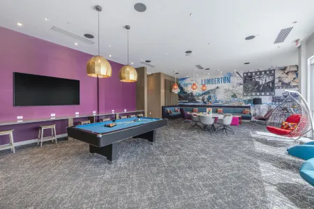 Tru by Hilton Lumberton