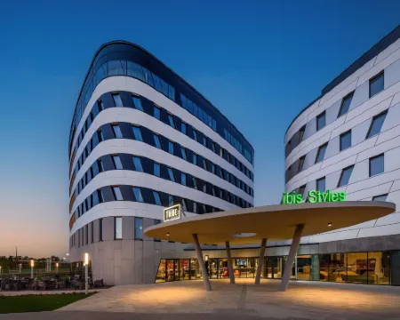 Ibis Styles Budapest Airport Hotels in Vecses