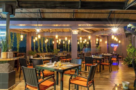 Saninro Hotel - Ragama Отели в г. Gampaha