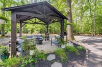 1/2 Acre Pond, Rec Room! Private Oasis in Nanjemoy - 3 estrellas