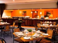 Greenway Woods Resort Hotels in White River