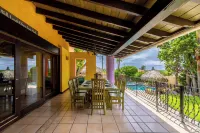 Mexican Style Villa with Private Pool, Free Utilities