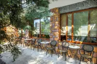 Pefka Hotel Hotels in Thermi