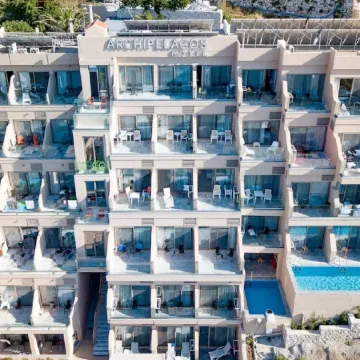 Archipelagos Hotel
