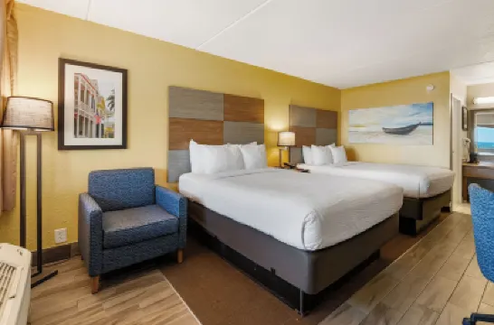 Clarion Pointe Galveston - Beachfront Hotels near Galveston Island Convention Center at The San Luis Resort