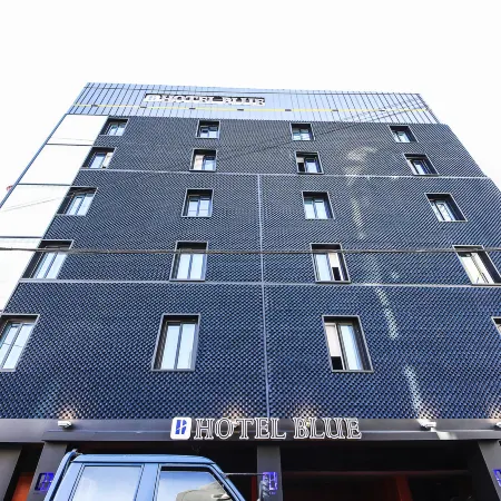 Blue Hotel