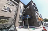 Yeongju Hwangje Motel