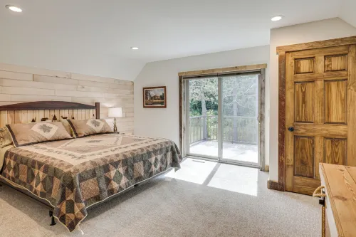 3 MI to Lake: Pet Friendly Wabeno Cabin! - Homestays