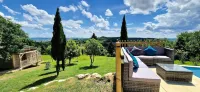 Domaine de Pech et Lafon. Cabanes avec SPA privatif - Chalets