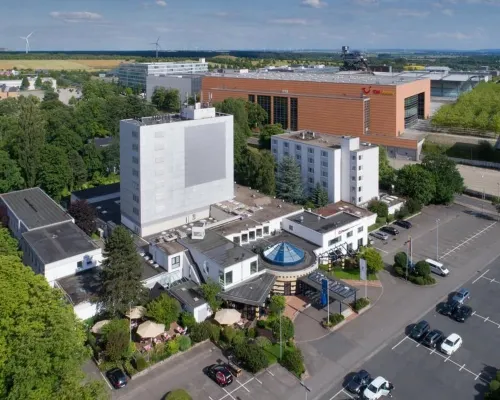 Best Western Premier Parkhotel Kronsberg Hotels near Bemerode