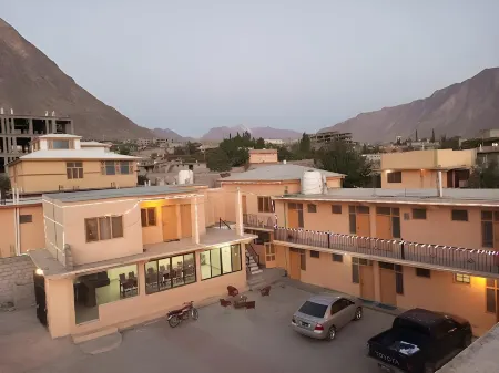 Bab e Gilgit Inn