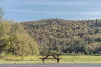 Inn at Octagon Acres Hotels in Delaware County