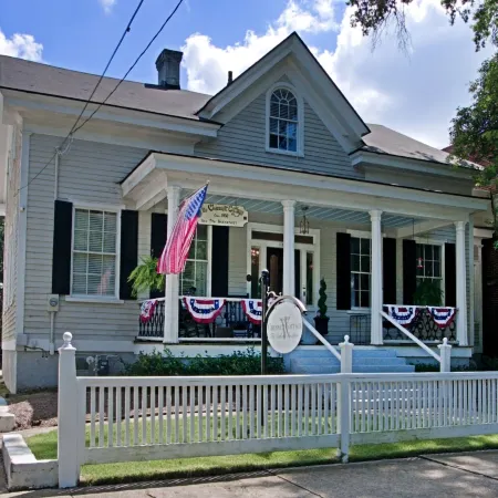 Chesnut Cottage