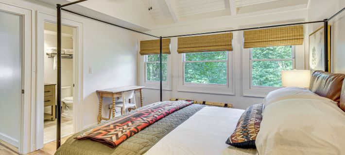 Newly Renovated: Pet-friendly Sapphire Retreat! Hotels in Jackson County